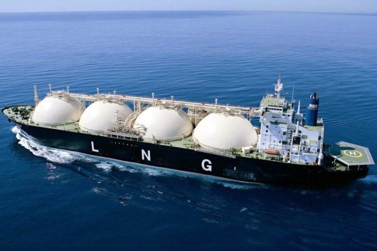 Qatar and China’s $6 Billion Deal: 18 LNG Carriers and Growing Reserves